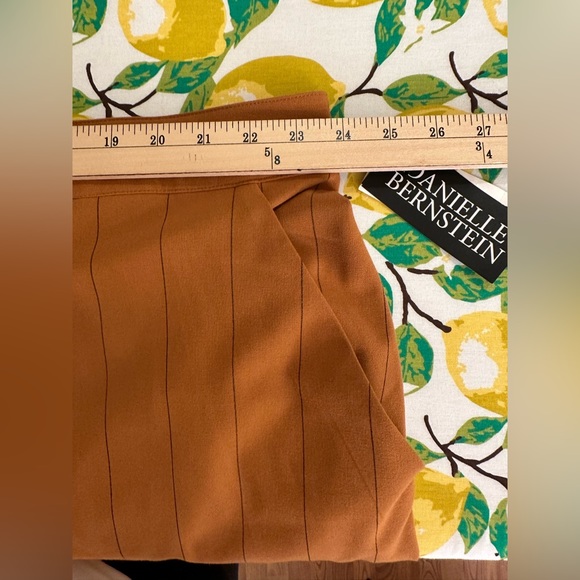 Danielle Bernstein Wide Leg Orange Pinstripe Pants NWT - Picture 7 of 7